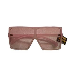 113.) LAST ONE Two~Tone Big Square Sunglasses